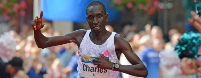 Charles Yosey Muneria stellte mit 2:09:06 Stunden einen neuen Rekord beim Münster-Marathon 2023 auf.