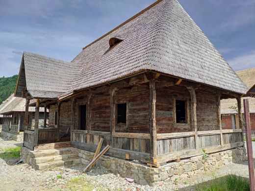 Maramuresisches Dorf_Viseu de Sus_Oberwischau_Traditionelles Haus_XII